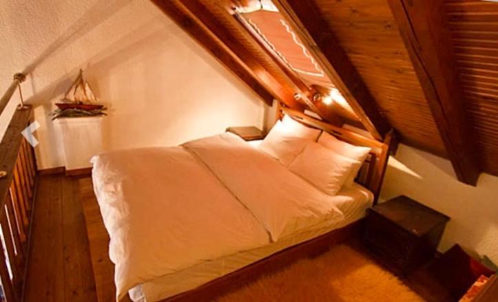 Guesthouse Mylona Arachova Eksteriør billede